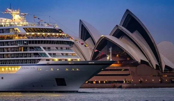 World-record breaking cruise lasting 245 days sets sail from Greenwich