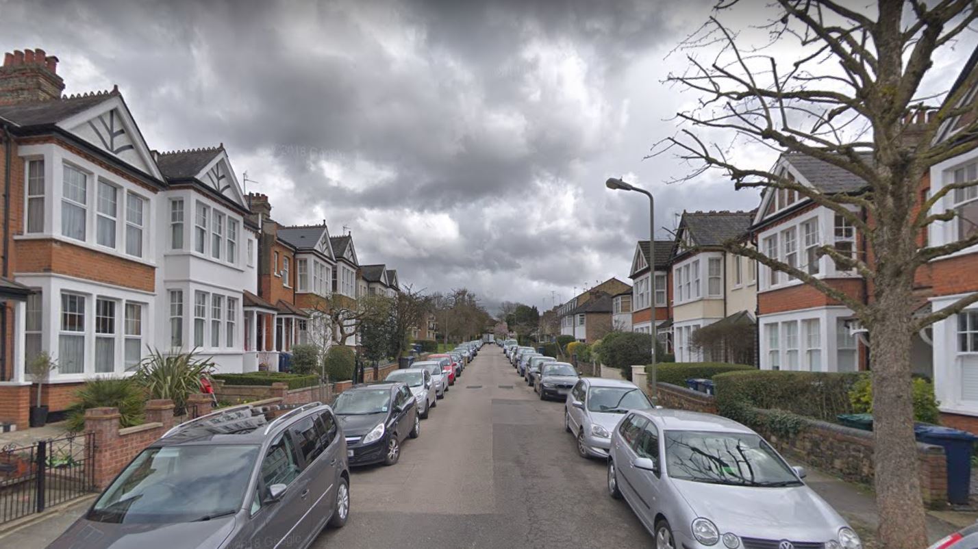 Call to tackle parking problems on Barnet street