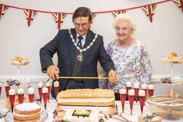 Potentially largest custard cream in Essex baked by Waltham Abbey care home chef