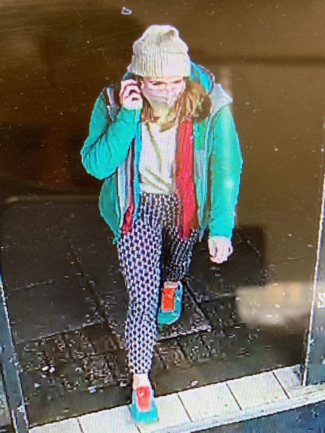 CCTV of Sarah on Wednesday night [Image: Met Police]