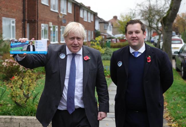 Boris Johnson alongside Louie French in Sidcup (Andrew Parsons/CCHQ)