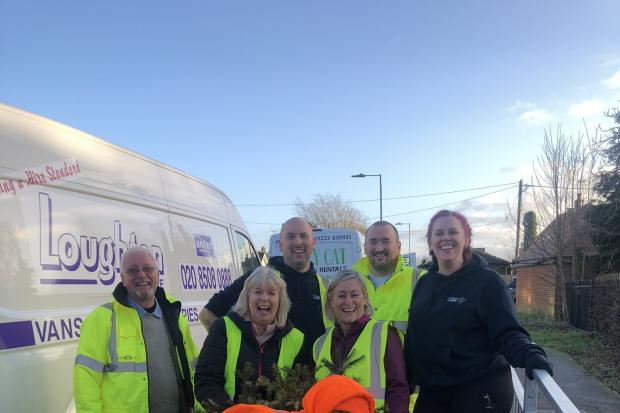 – St Clare Tree Collection in full swing with help from Uttlesford District Council.Row 1 left to right - Terry Mackay, Gill Gale, Mandy Woods, Row 2 left to right – Dan Mackay, Duncan Mackay, Dani De’Ath