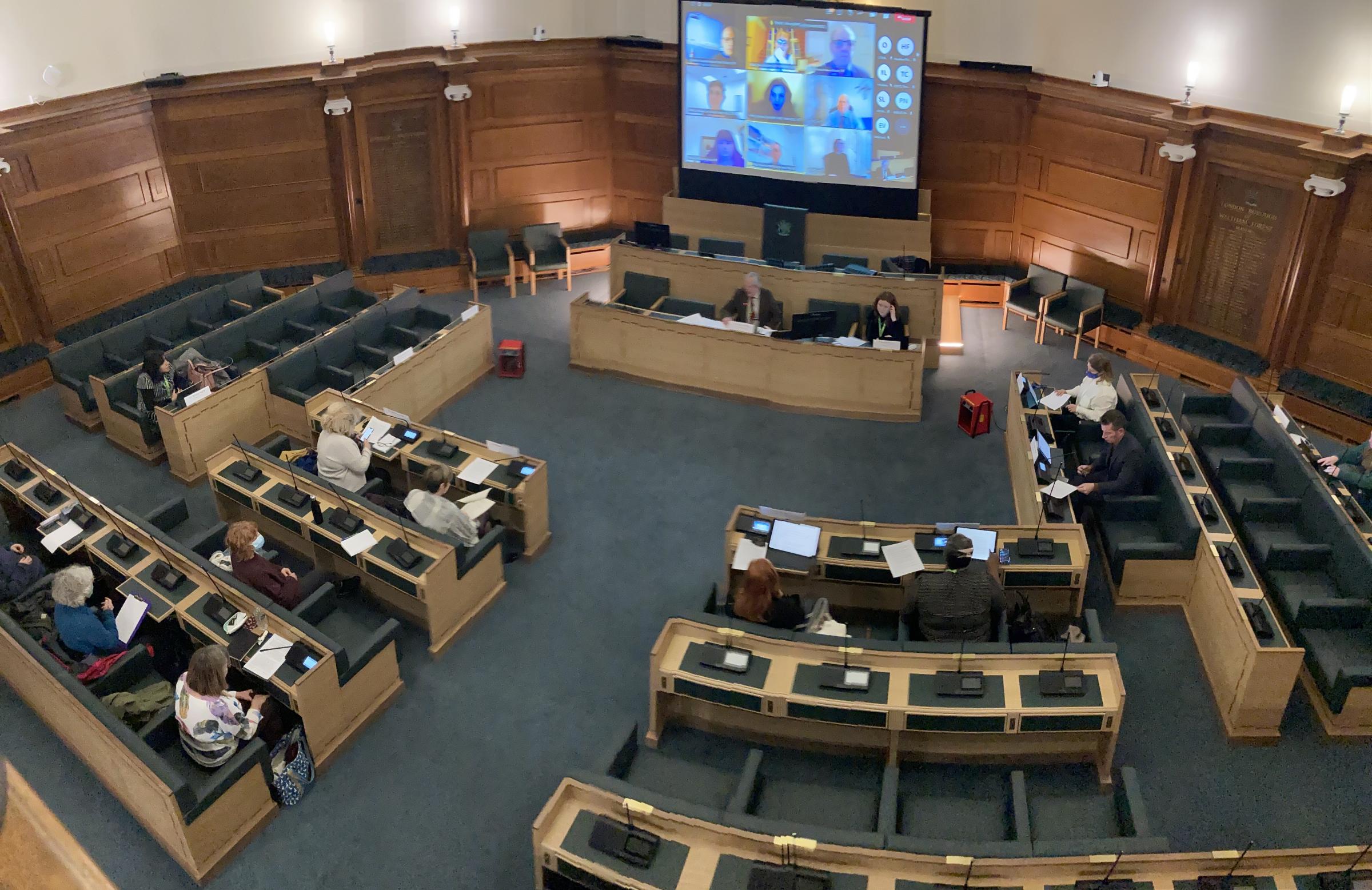 Councillors, Barts Health staff and health needs modelling experts met at the Whipps Cross joint overview and scrutiny committee at Waltham Forest Town Hall on Wednesday 26th January. Image: LDRS