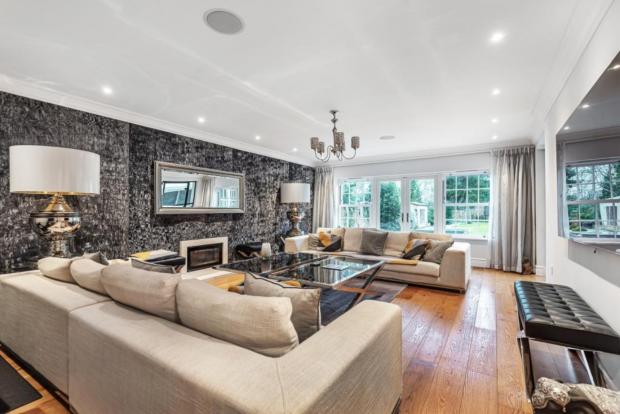 This Is Local London: Living Room (Rightmove)