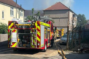 Woodley Close Tooting fire: 20 people evacuate building